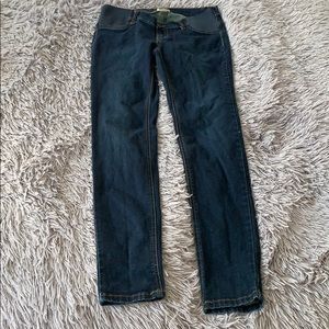 Maternity skinny jeans